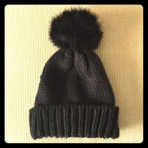 Aldo pom-pom beanie